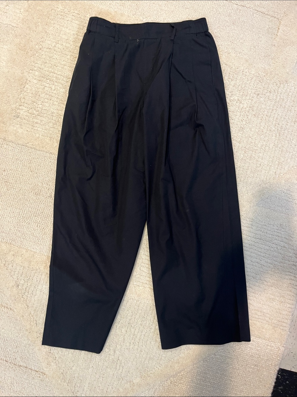 Vince navy blue women’s pleated pull on cotton pants